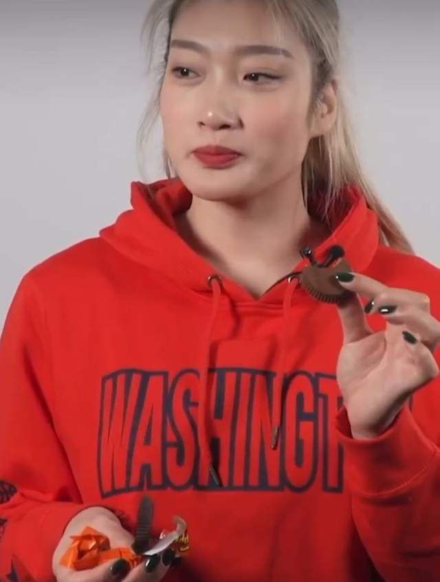 在千寻的记忆里白龙的身影只是一个完全陌生的存在。